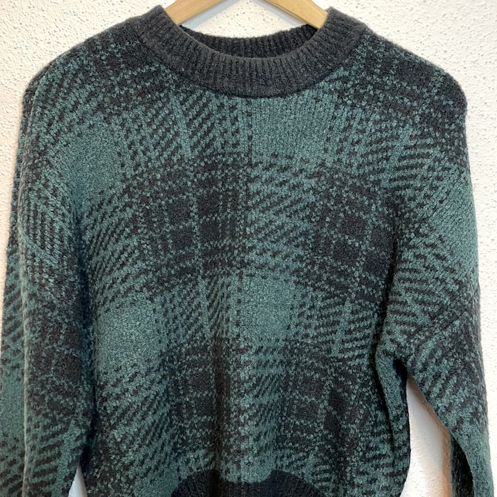 Abercrombie & Fitch Cozy Forrest Green and Black Plaid Crew Sweater Size XS - Picture 3 of 5